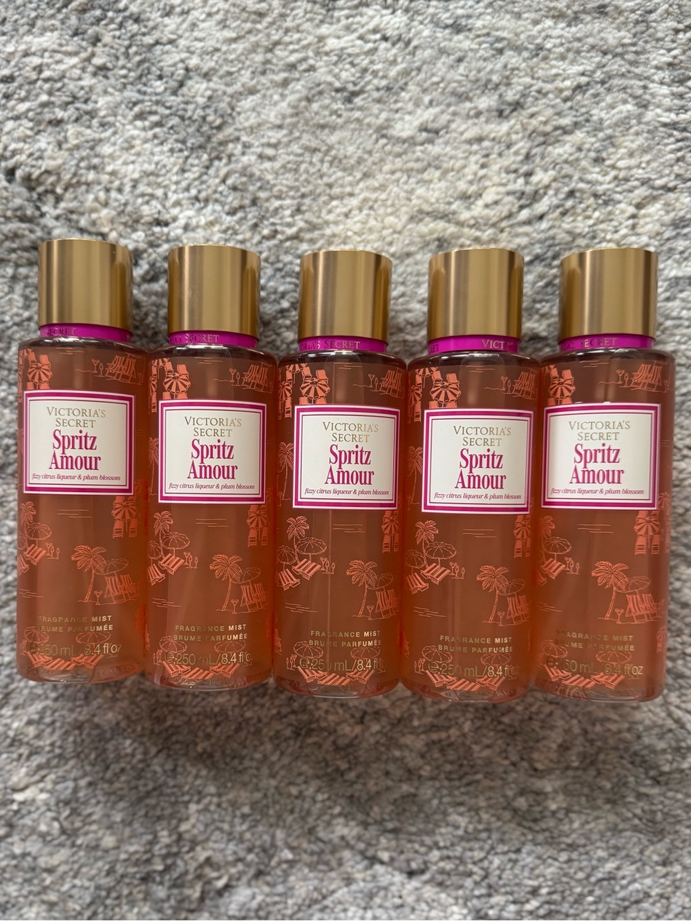 Victoria Secret- spritz amour fragrance mist